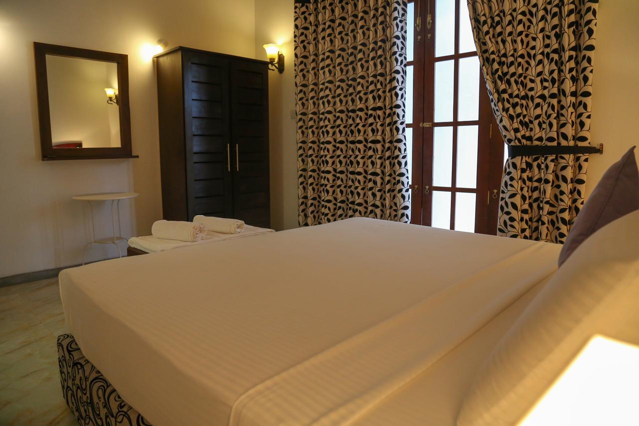 Sithi Villa Хикадува Екстериор снимка